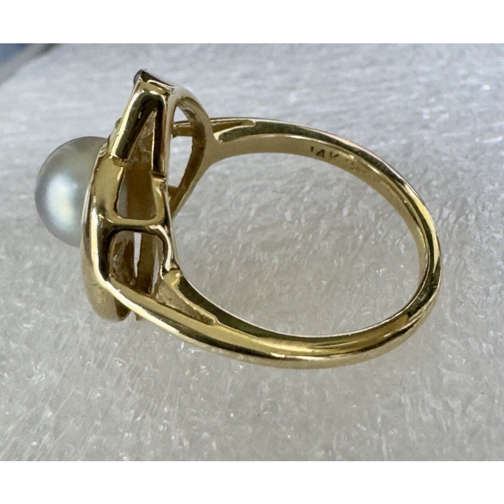 Classic 14k Solid Yellow Gold Natural White Pearl and Diamond Ring Size 4.75 - Picture 9 of 10